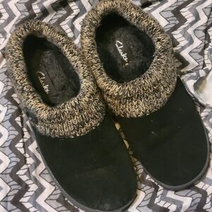 Clark's Suede Scuff Black Brown Knit Trim Indoor/Outdoor Slipper Size 9
